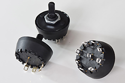 CR01 Series UL/CUL-Recognized Rotary Switches